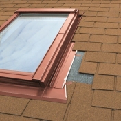 Оклад для мансардных окон Velux Eds 0100 Р06 940x1180 мм